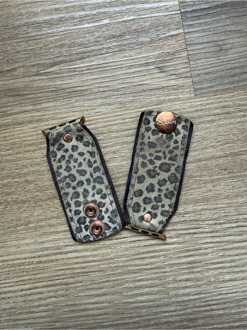 Spark*l Band Leopard Lining Apple Watch Bow
Band in XS/S 38/40mm